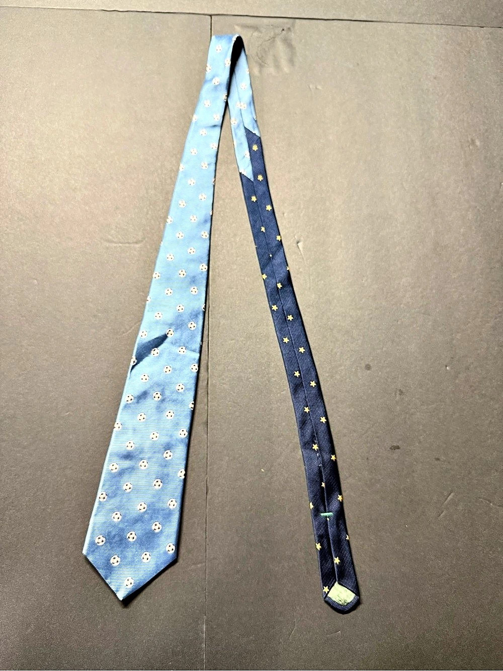 Tommy Hilfiger Men's Blue soccer ball Patterned Tie